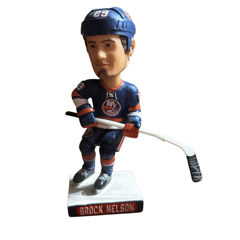 New York Islanders Brock Nelson SGA Bobblehead - Coyote Promotions - AS IS Stick